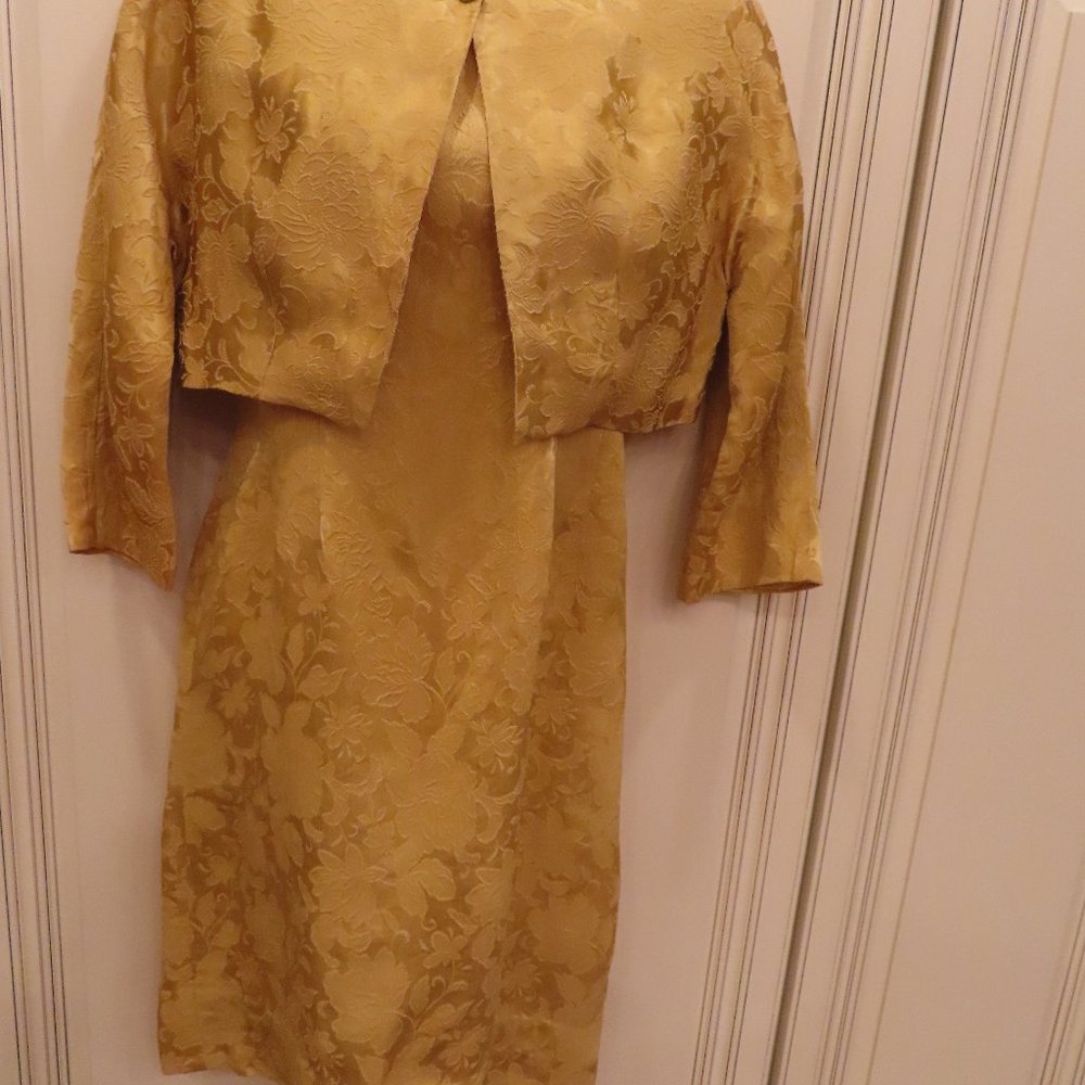 Vtg. 1960's Wiggle Sheath Party Cocktail Dress w/ Jacket Size M Brocade Damask